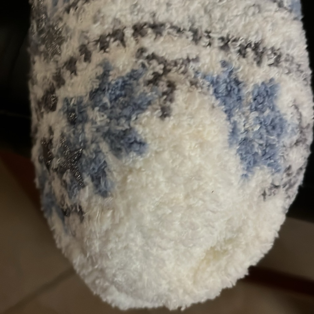 NWT MUK LUKS SLIPPER SOCKS NON SLIP CHENILLE CABIN SOCKS FAUX FUR LINING COMFY - Picture 5 of 5
